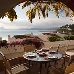 Moraira Beach Rental * مورايرا
